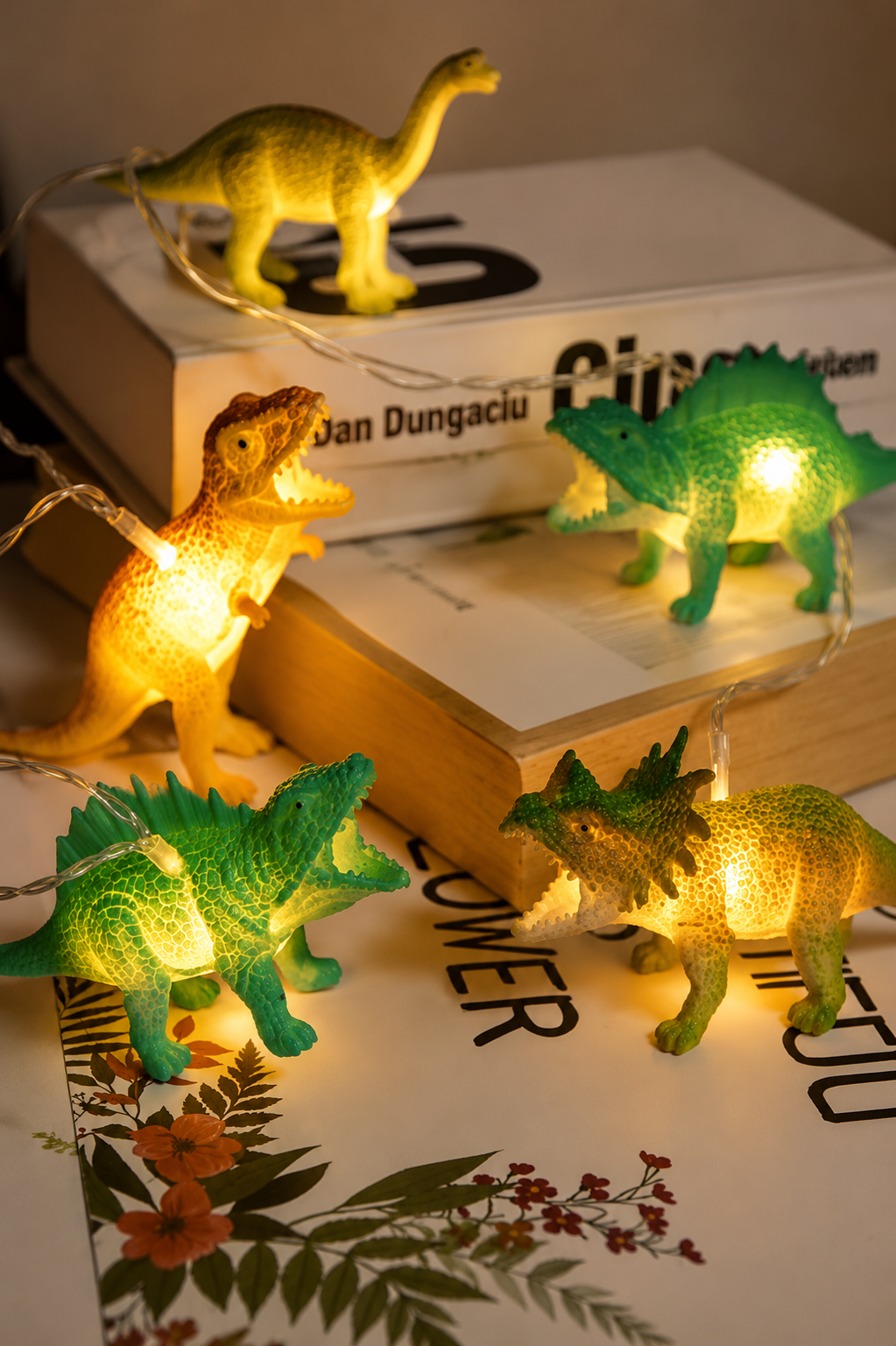 Guirnaldas LED Dinosaurios